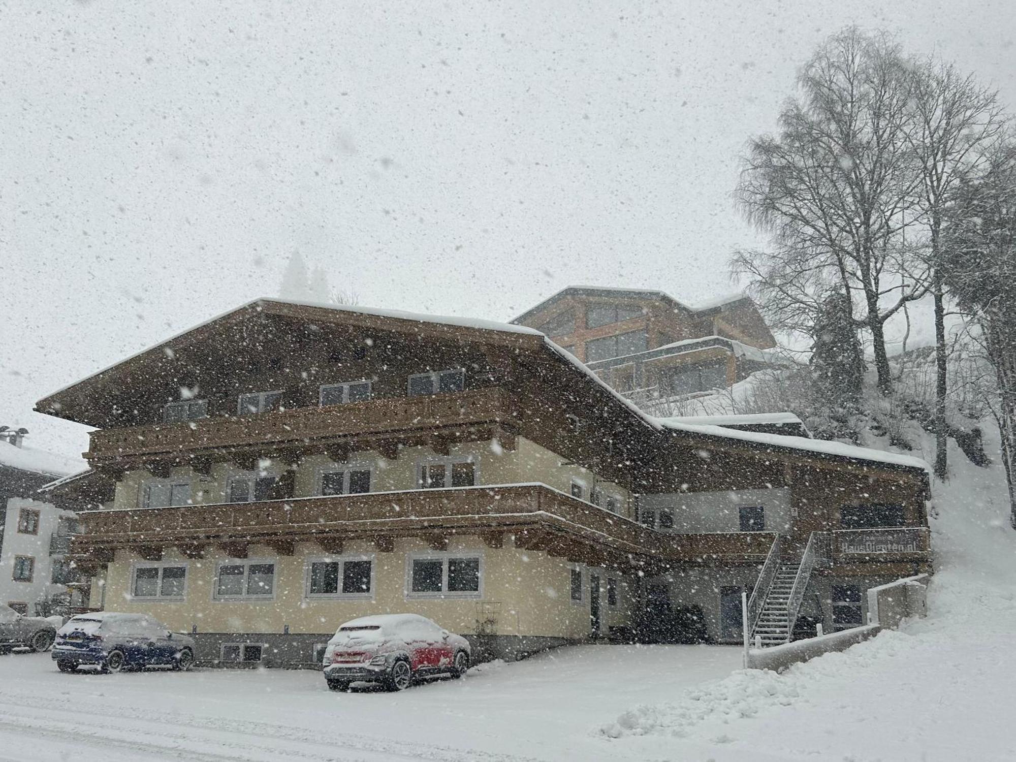 Haus Dienten Top 11 Dienten am Hochkoenig Luaran gambar