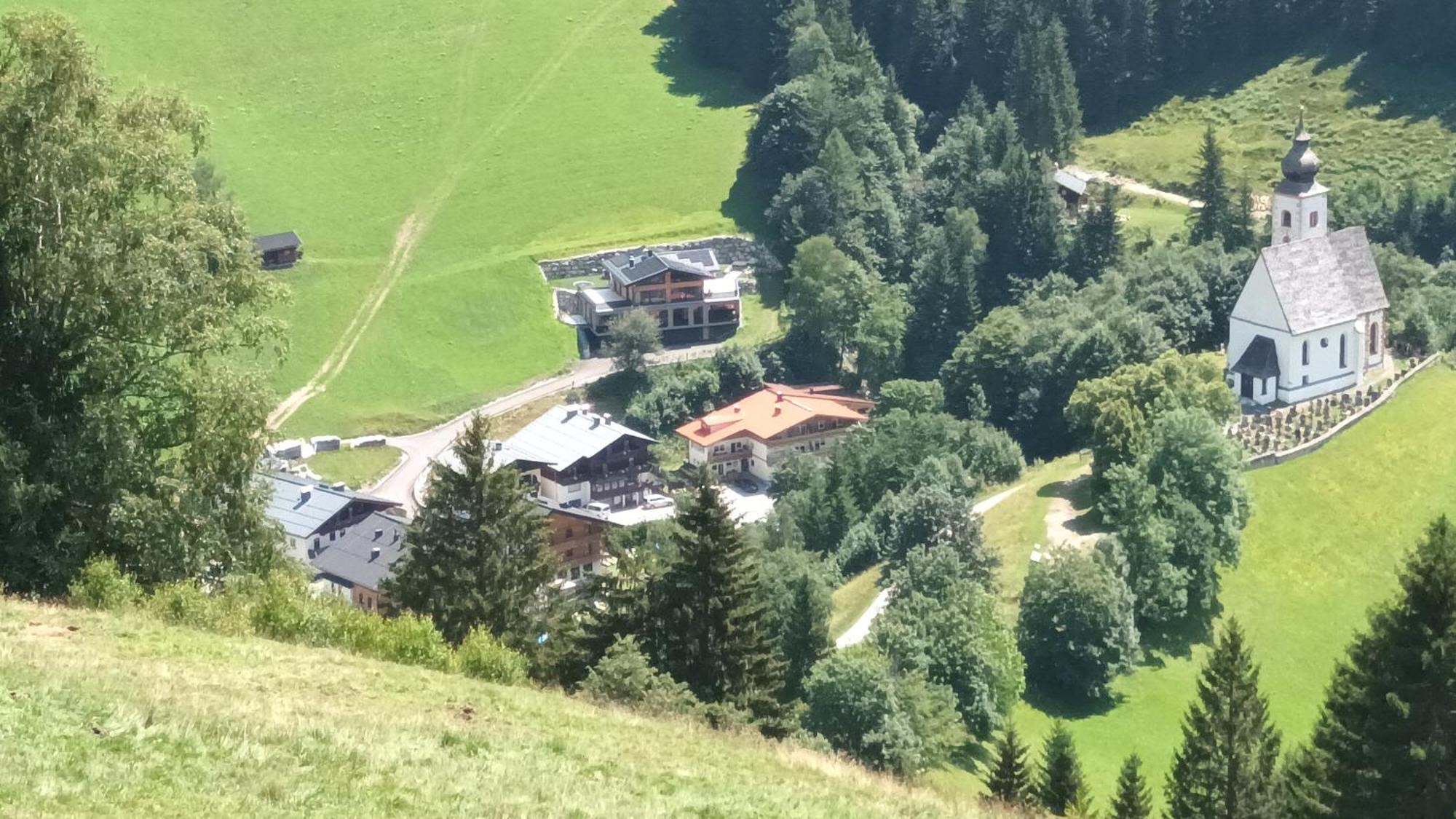 Haus Dienten Top 11 Dienten am Hochkoenig Luaran gambar
